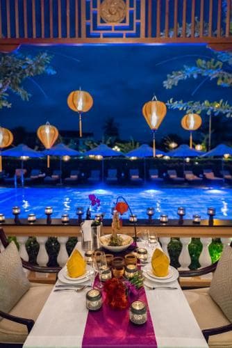 Beachfront dinner in Da Nang
