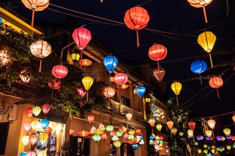 Hoi An lanterns at night