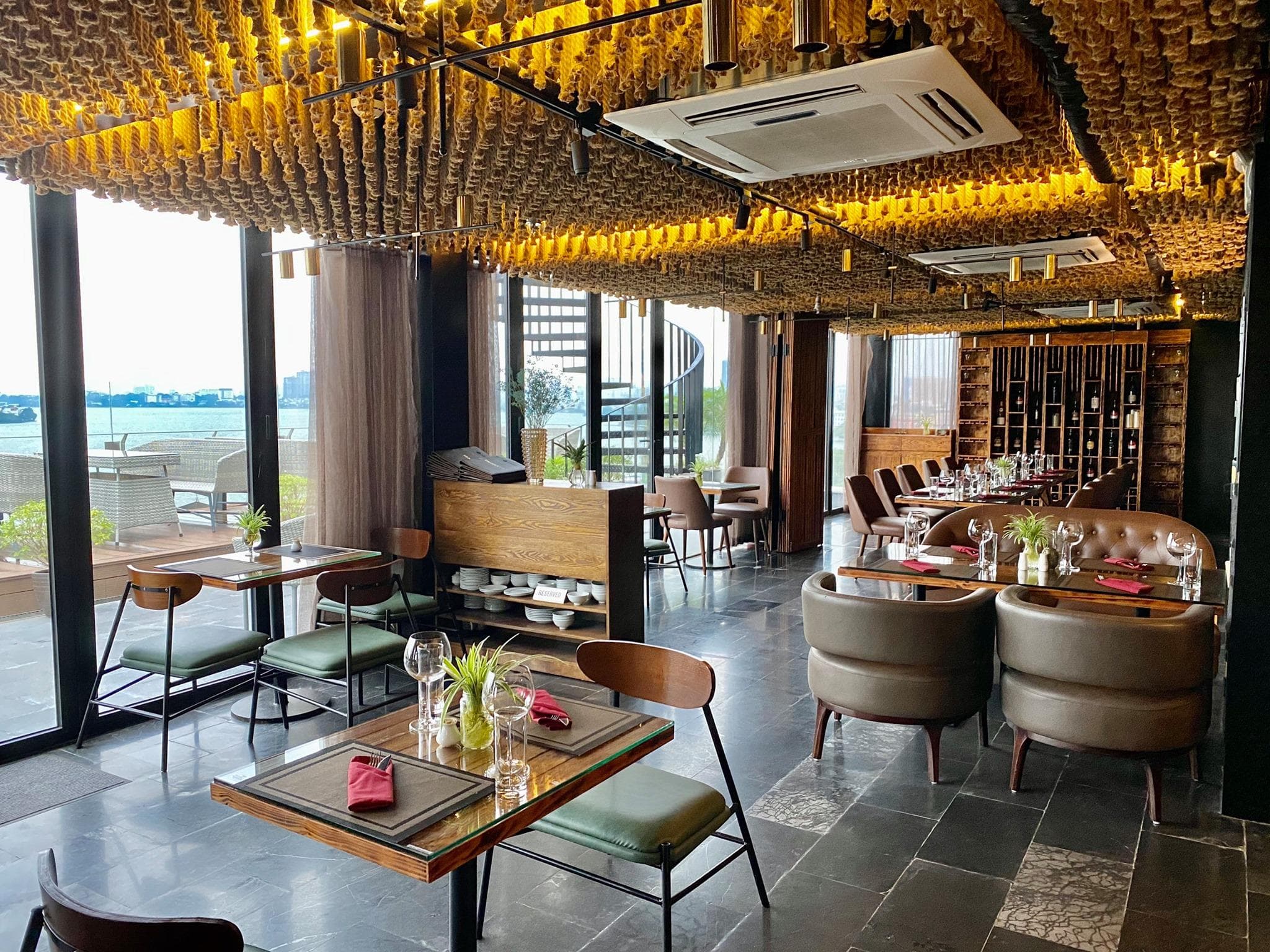 Hanoi dining experience