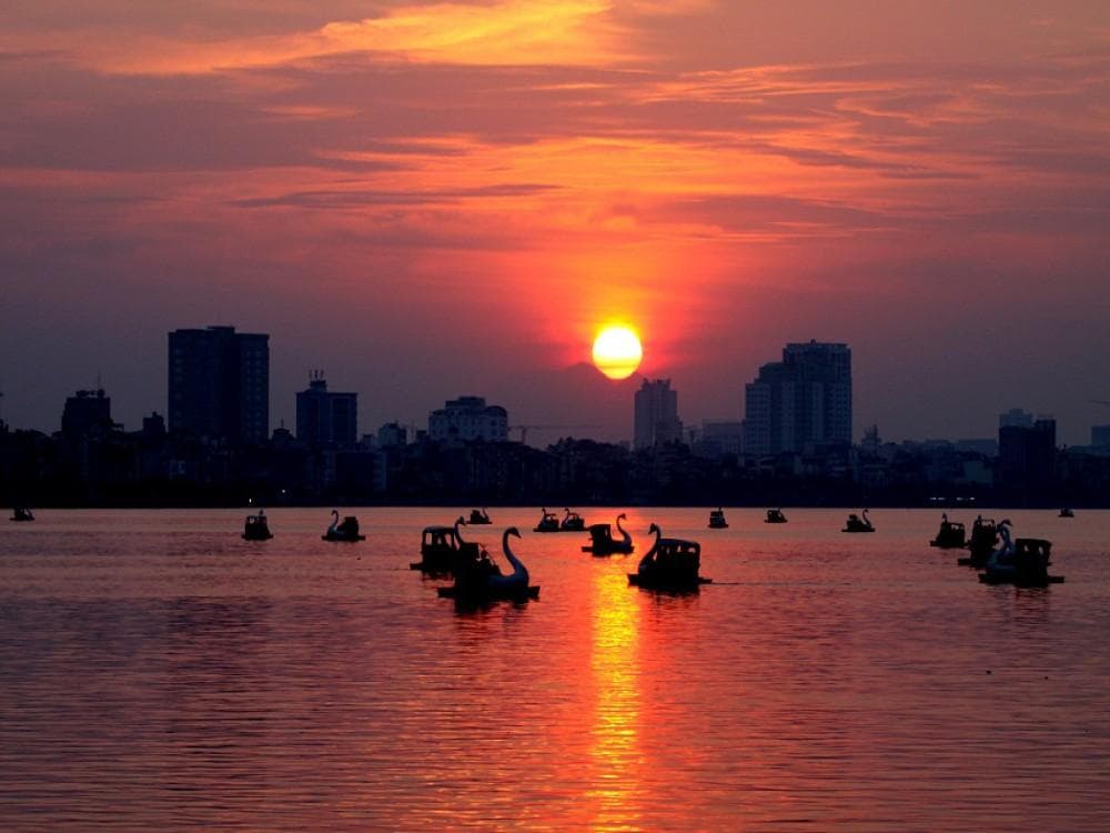 West Lake, Tay Ho district